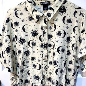 White and black crop top